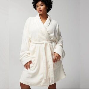 💕SOMA💕 NEW PLUSH COZY ROBE IVORY. L/XL NWT